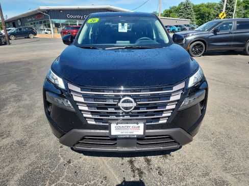 New 2026 Nissan Rogue SV w/ Cold Weather Package AWD/4WD image 3