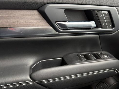 New 2026 GMC Terrain Denali w/ LPO, Floor Liner Package image 10