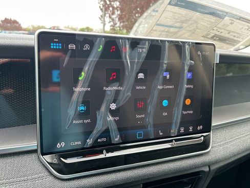 New 2026 Volkswagen Tiguan S FWD image 32
