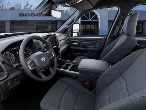 New 2026 RAM 2500 Big Horn AWD/4WD image 24