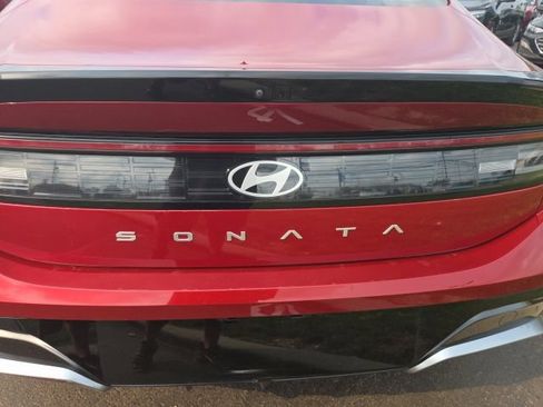 Used 2025 Hyundai Sonata SEL FWD image 47