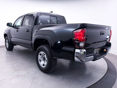 Used 2023 Toyota Tacoma SR5 RWD image 11
