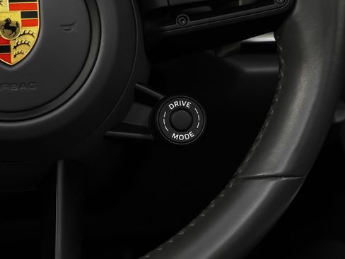 Used 2021 Porsche 911 Turbo S image 51