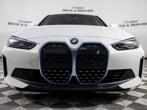 Used 2022 BMW i4 eDrive40 w/ Premium Package image 4