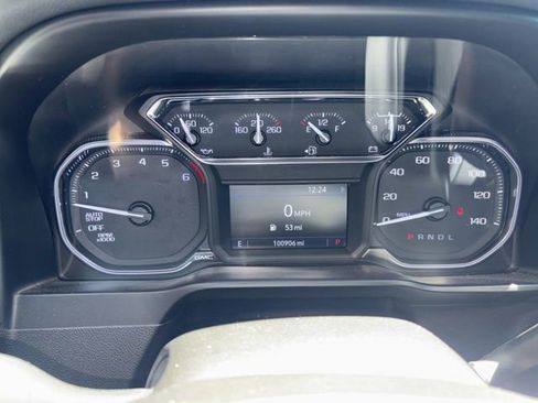 Used 2020 GMC Sierra 1500 SLT RWD image 12