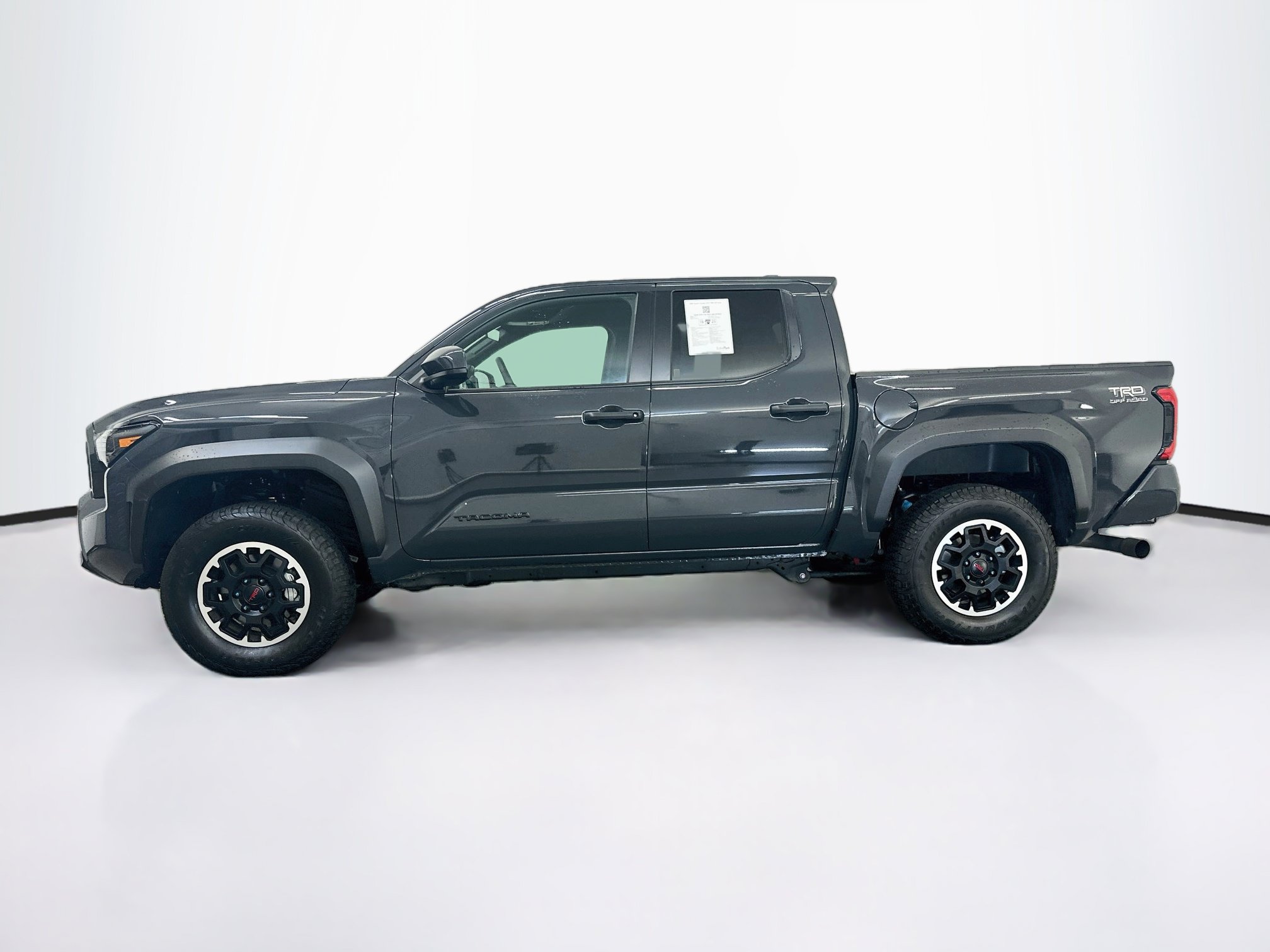 Used 2026 Toyota Tacoma TRD Off-Road AWD/4WD image 4