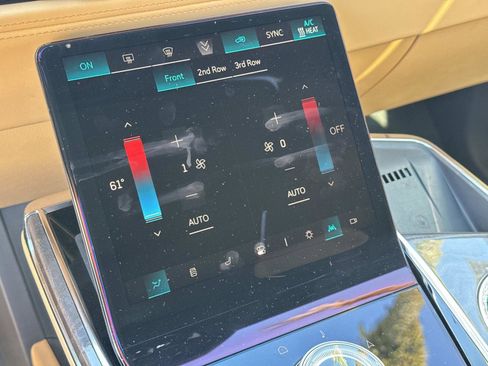 New 2025 Cadillac Escalade IQ Luxury 2 image 25