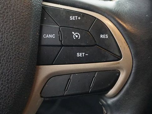 Used 2017 Jeep Grand Cherokee Limited w/ Trailer Tow Group IV image 38