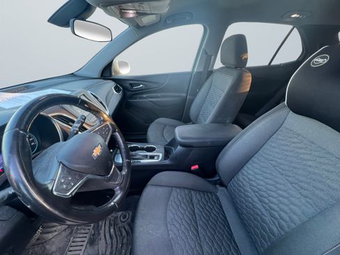 Used 2019 Chevrolet Equinox LT image 10