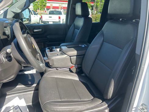 Used 2023 Chevrolet Silverado 2500 W/T w/ WT Convenience Package RWD image 13