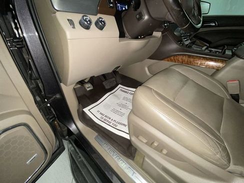 Used 2018 Chevrolet Tahoe Premier AWD/4WD image 12
