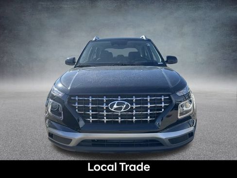 Certified 2026 Hyundai Venue SEL FWD image 10