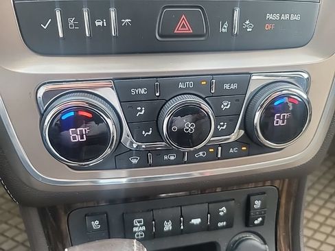 Used 2014 GMC Acadia Denali FWD image 25