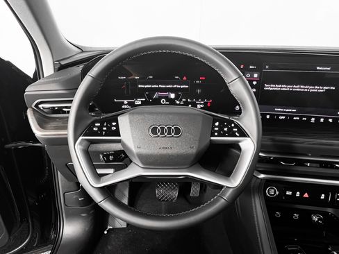 New 2025 Audi Q5 Premium Plus image 23