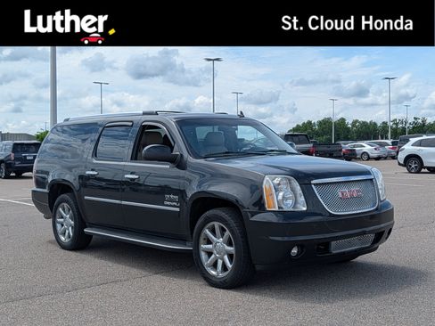 Used 2012 GMC Yukon XL Denali AWD/4WD image 1