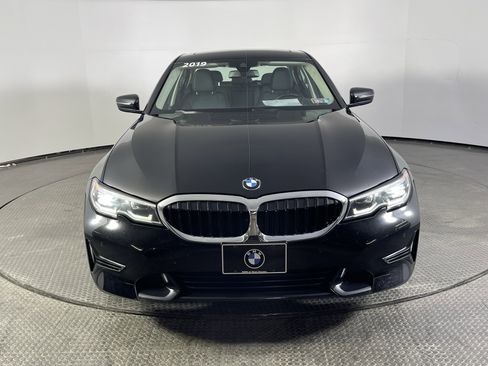 Used 2019 BMW 330i xDrive Sedan image 2