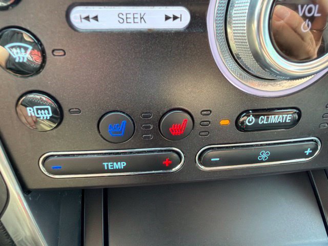 Used 2019 Ford Explorer Limited w/ Class III Trailer Tow Package AWD/4WD image 35