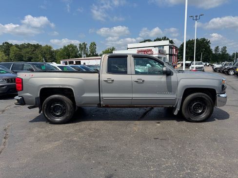 Used 2017 Chevrolet Silverado 1500 LT w/ True North Edition AWD/4WD image 6
