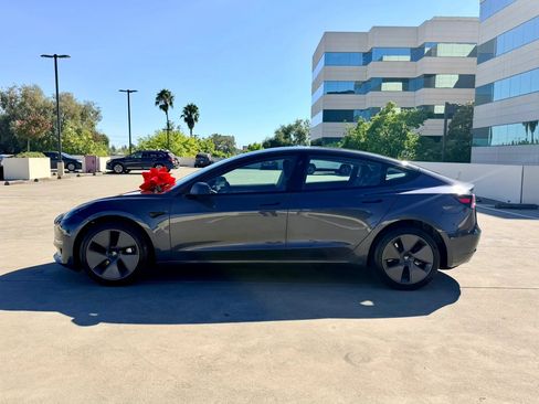 Used 2023 Tesla Model 3 Standard Range RWD image 13