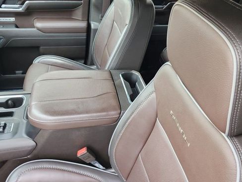 Used 2025 GMC Sierra 1500 Denali w/ Denali Reserve Package image 21