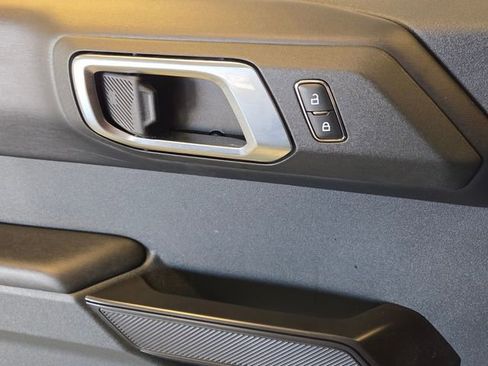 Used 2024 Ford Bronco Badlands image 31