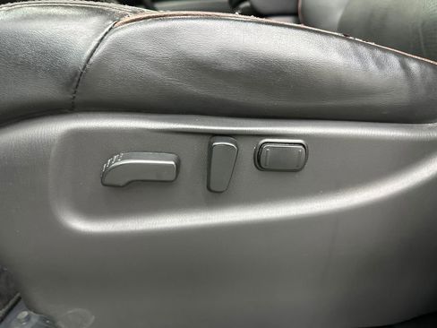 Used 2019 Nissan Armada SL w/ Premium Package AWD/4WD image 10