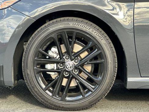 Used 2025 Toyota Camry SE w/ Convenience Package image 28