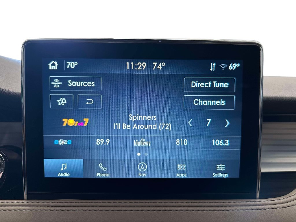 Used 2022 Lincoln Corsair AWD w/ Premium Package image 7