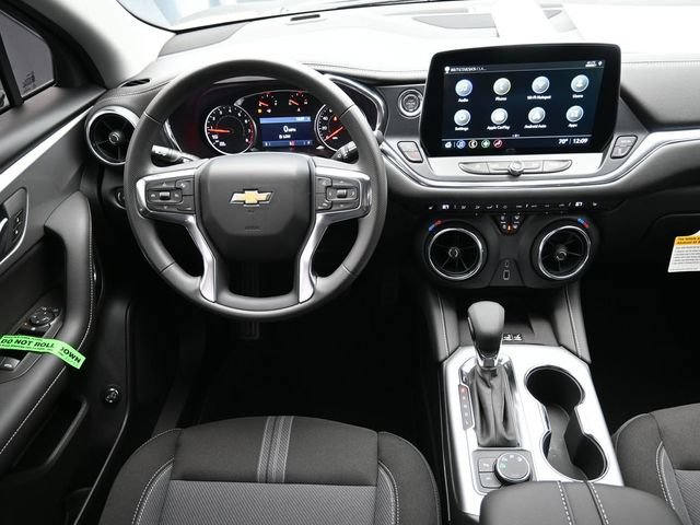New 2026 Chevrolet Blazer LT w/ Convenience Package AWD/4WD image 19