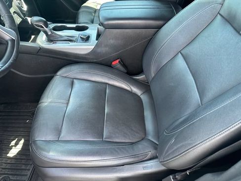 Certified 2020 Chevrolet Blazer LT w/ LPO, Black Grille Bar Package FWD image 11