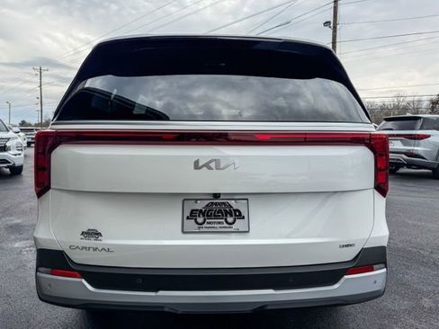 Used 2026 Kia Carnival LXS image 15