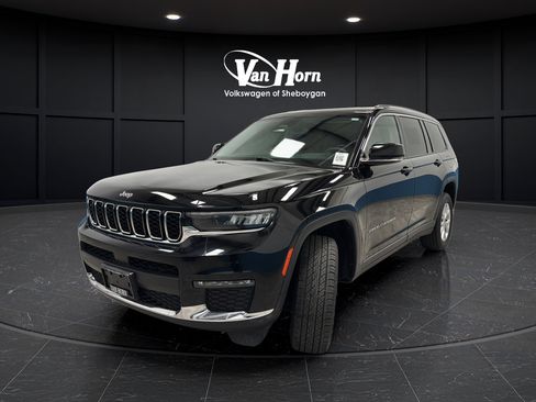 Used 2023 Jeep Grand Cherokee L Limited AWD/4WD image 3