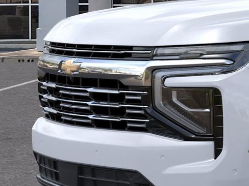 New 2026 Chevrolet Suburban Premier AWD/4WD image 13