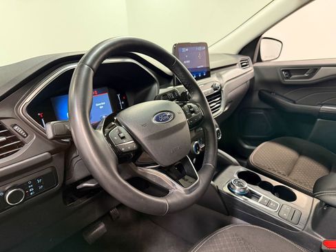 Used 2024 Ford Escape Active image 75