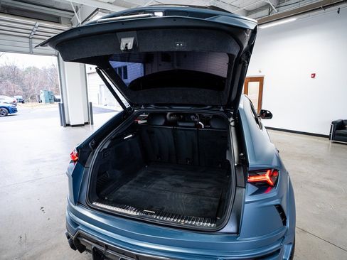 Used 2020 Lamborghini Urus image 71