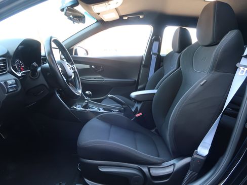 Used 2020 Hyundai Veloster N w/ Performance Package image 33