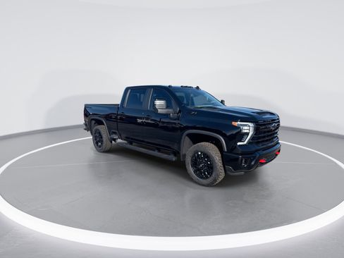 New 2026 Chevrolet Silverado 2500 LT w/ Trail Boss Package image 2