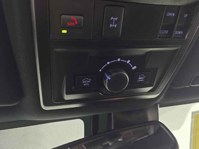 Used 2023 Toyota Tacoma TRD Off-Road w/ TRD Premium Off Road Package AWD/4WD image 23