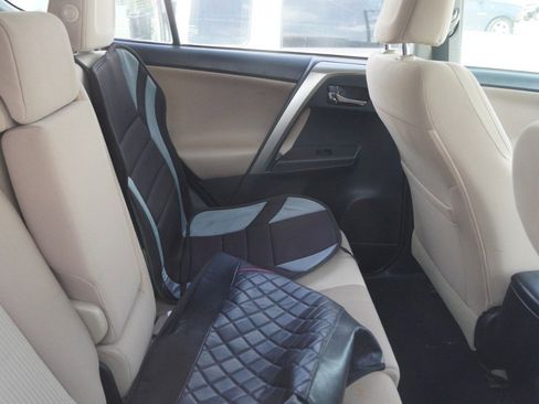 Used 2015 Toyota RAV4 XLE image 11