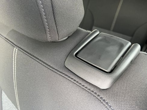 New 2026 GMC Acadia Elevation image 43