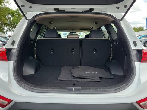Used 2020 Hyundai Santa Fe SE FWD image 10