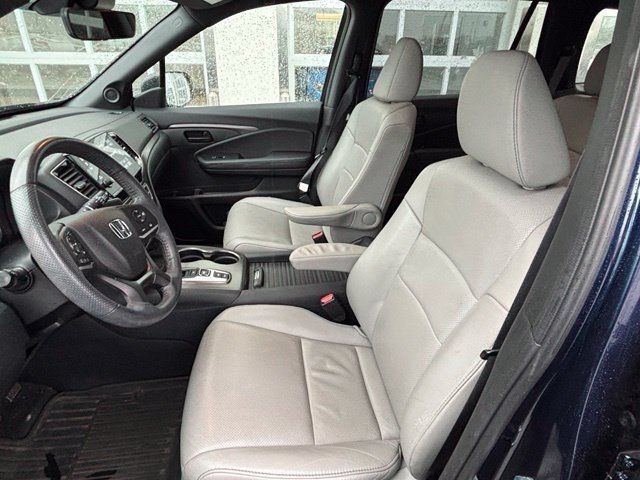 Used 2023 Honda Passport EX-L image 10