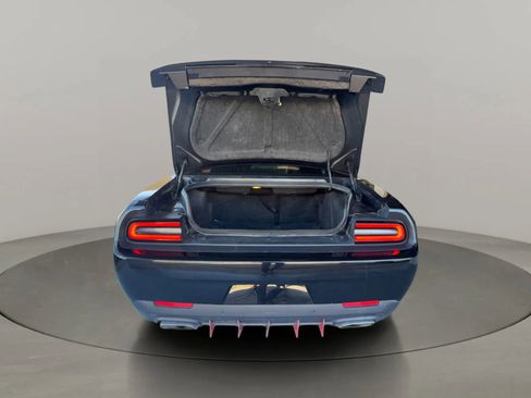 Used 2015 Dodge Challenger R/T Scat Pack w/ Scat Pack Appearance Package image 18