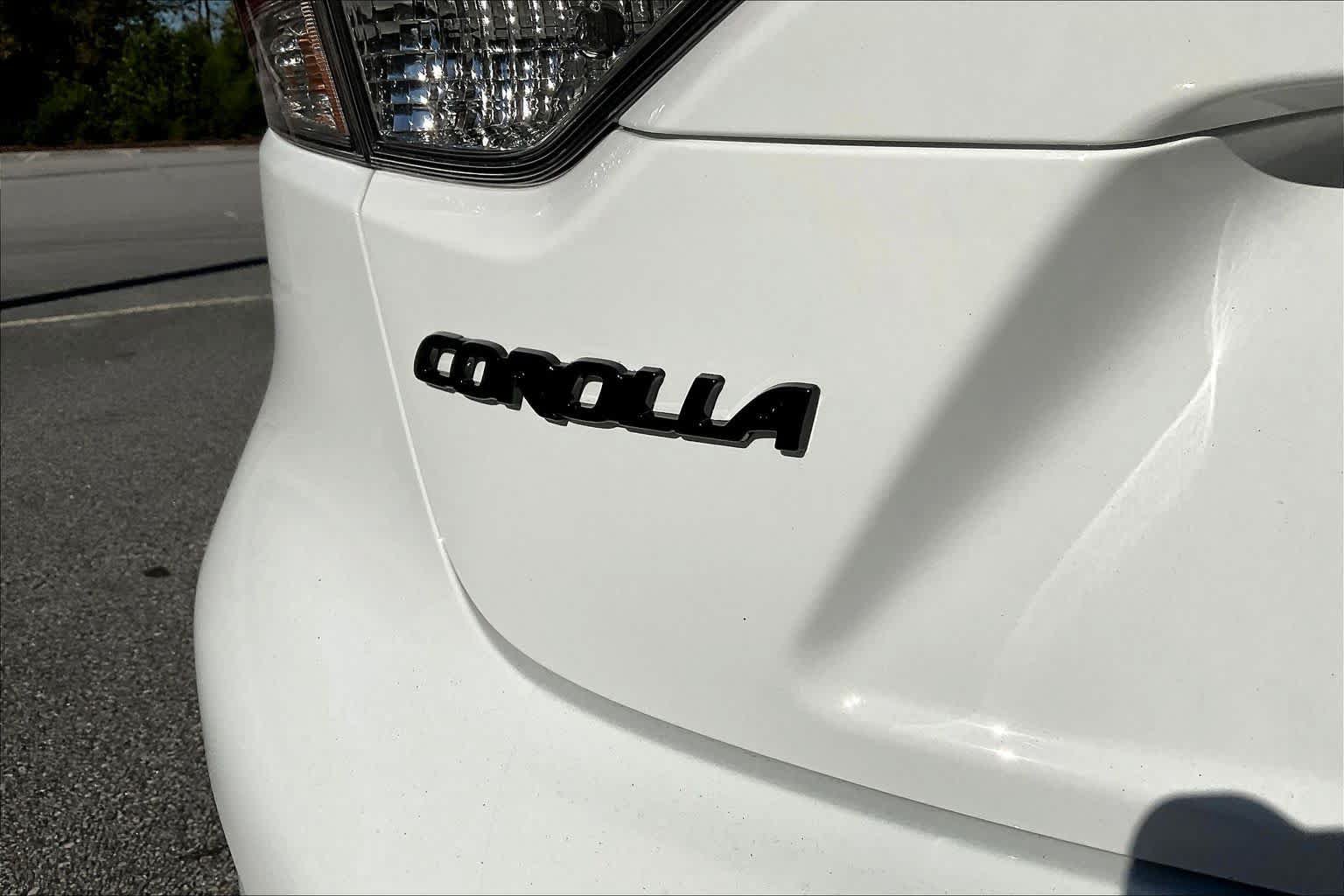 New 2027 Toyota Corolla LE FWD image 15