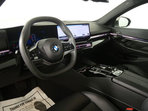 Used 2024 BMW 540i xDrive 540i xDrive image 13