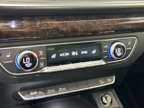 Used 2018 Audi Q5 2.0T Premium image 15