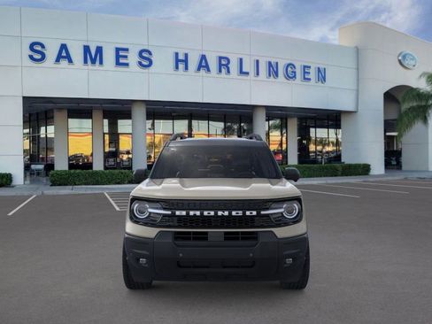 New 2025 Ford Bronco Sport Outer Banks w/ Outer Banks Tech Package+ image 6