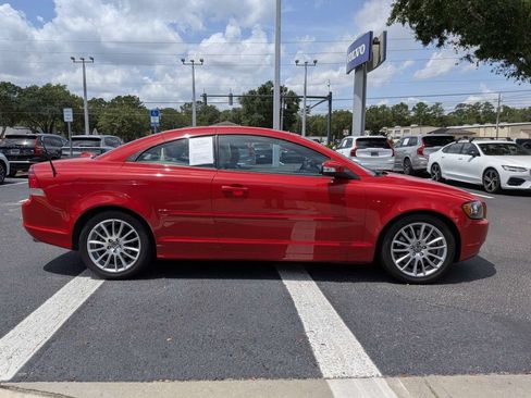 Used 2009 Volvo C70 T5 FWD image 7
