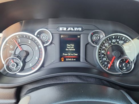 Used 2024 RAM 2500 Big Horn w/ Bed Utility Group AWD/4WD image 15