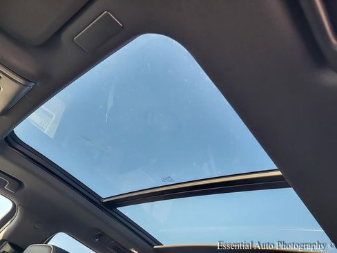 New 2026 GMC Yukon Elevation image 10